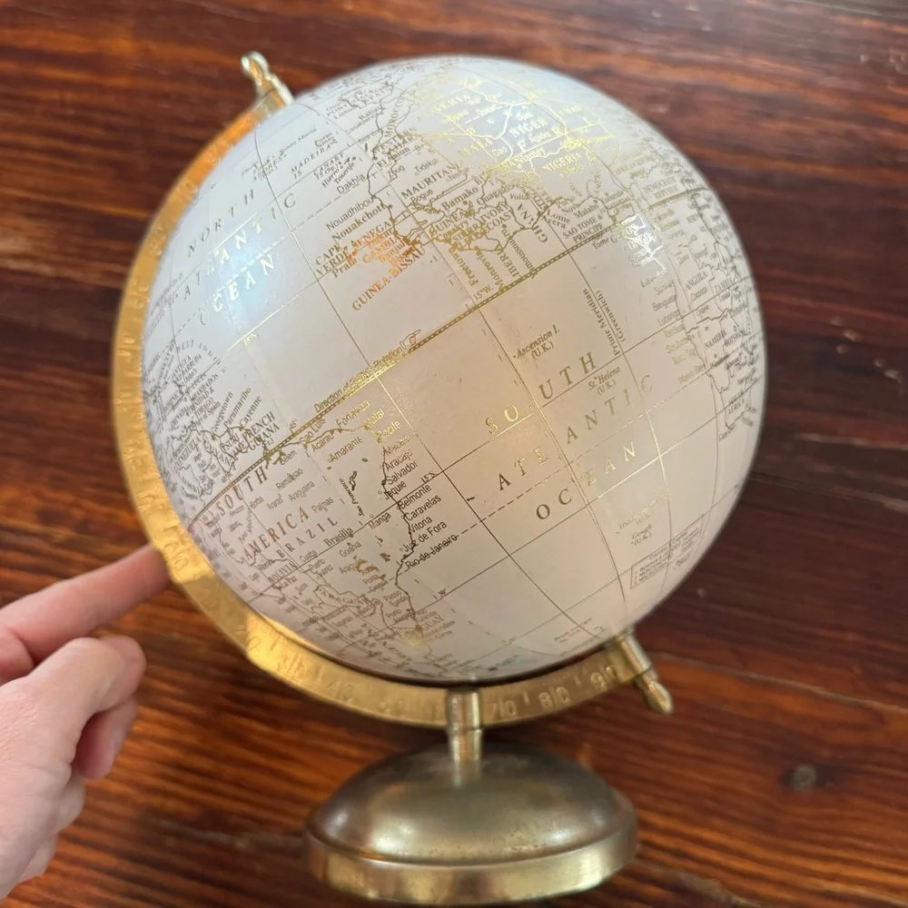 Vintage White Gold World Globe Brass Base 12” EUC - Picture 6 of 7